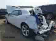 2011 Dodge Challenger R/T z VIN 2B3CJ5DT8BH584532, wystawiony jako IAAI lot #43169985 z przebiegiem Nie podano mil oraz . Historia ofert i sprzedaży dostępna na DreamBid. Obrazek 3.