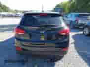 2015 Hyundai Tucson GLS z VIN KM8JTCAF8FU064817, wystawiony jako IAAI lot #43053602 z przebiegiem 107 441 mil mil oraz . Historia ofert i sprzedaży dostępna na DreamBid. Obrazek 16.