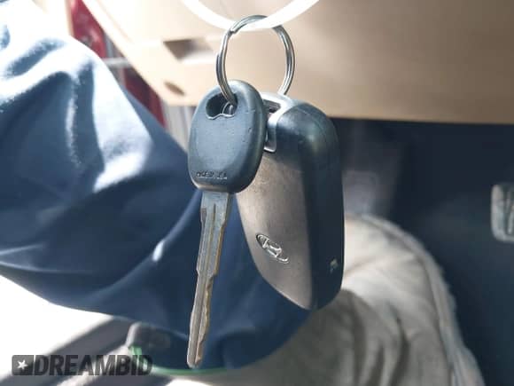 2013 Hyundai Sonata SE with VIN 5NPEC4ACXDH629464, listed as a IAAI auction lot 42969885 with 177,104 mi miles and . Bid and sale history available at DreamBid. Image 11.