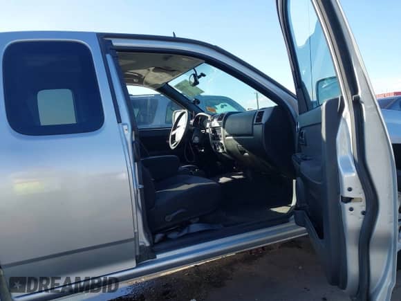 2010 Chevrolet Colorado 1LT с VIN 1GCJTCDEXA8115694, выставлен на аукционе IAAI как лот 43468710 с пробегом Не указан миль и . История ставок и продаж доступна на DreamBid. Изображение 5.