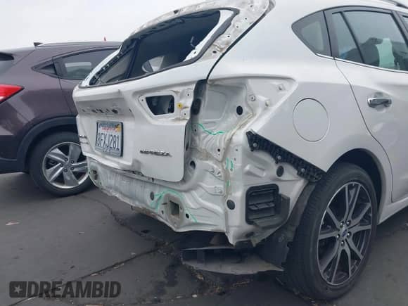 2018 Subaru Impreza Limited with VIN 4S3GTAU64J3752813, listed as a IAAI auction lot 42986673 with 70,024 mi miles and . Bid and sale history available at DreamBid. Image 18.