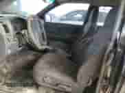 2005 Chevrolet Colorado LS Z85 with VIN 1GCCS196958136060, listed as a Copart auction lot 44746625 with 266,738 mi miles and Salvage title. Bid and sale history available at DreamBid. Image 7.
