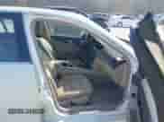 2012 Mercedes-Benz C 300 Sport с VIN WDDGF8BB2CA648843, выставлен на аукционе IAAI как лот 43238906 с пробегом 157 941 миль миль и . История ставок и продаж доступна на DreamBid. Изображение 5.