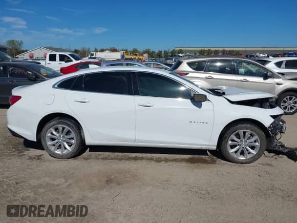 2022 Chevrolet Malibu LT z VIN 1G1ZD5ST7NF104966, wystawiony jako IAAI lot #43426440 z przebiegiem Nie podano mil oraz . Historia ofert i sprzedaży dostępna na DreamBid. Obrazek 14.