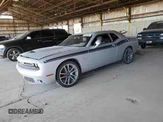 2020 Dodge Challenger R/T с VIN 2C3CDZBT6LH236945, выставлен на аукционе Copart как лот 71663795 с пробегом 183 792 миль миль и Чистый • Clean title. История ставок и продаж доступна на DreamBid. Изображение 1.