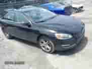 2015 Volvo S60 T5 Premier с VIN YV1612TK4F1353628, выставлен на аукционе IAAI как лот 42437664 с пробегом 184 076 миль миль и . История ставок и продаж доступна на DreamBid. Изображение 1.