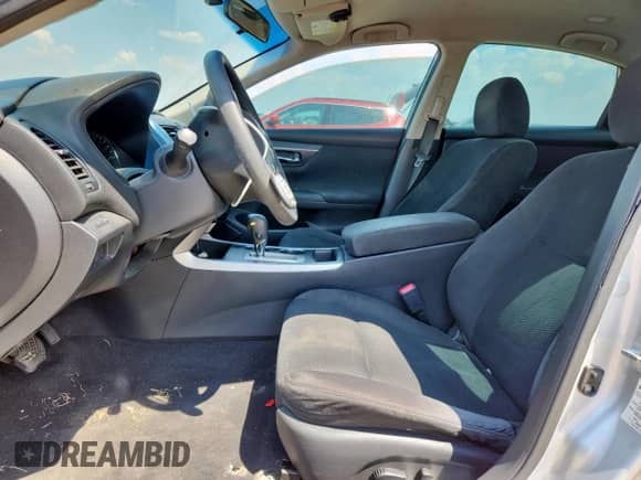 2015 Nissan Altima 2.5 with VIN 1N4AL3AP3FN331150, listed as a Copart auction lot 69697875 with 175,349 mi miles and Salvage title. Bid and sale history available at DreamBid. Image 7.