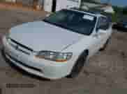 1999 Honda Accord EX with VIN 1HGCG165XXA022773, listed as a IAAI auction lot 43295768 with 294,333 mi miles and . Bid and sale history available at DreamBid. Image 2.