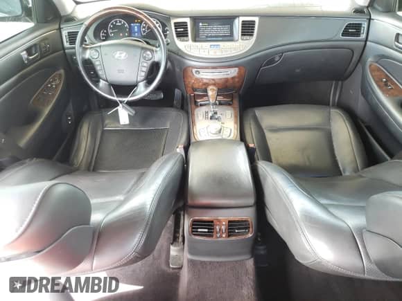 2011 Hyundai Genesis with VIN KMHGC4DF2BU119218, listed as a Copart auction lot 72885094 with 164,155 mi miles and Non repairable. Bid and sale history available at DreamBid. Image 8.