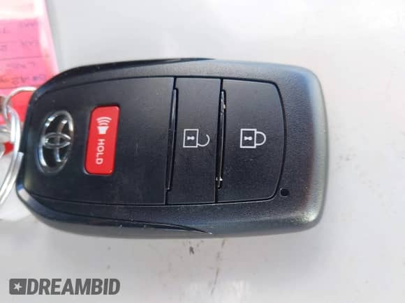 2024 Toyota Tacoma SR5 with VIN 3TYLB5JNXRT010533, listed as a IAAI auction lot 42955728 with 20,995 mi miles and . Bid and sale history available at DreamBid. Image 11.