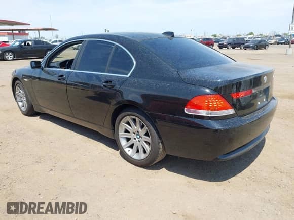 2004 BMW 7 Series 745i with VIN WBAGL63434DP72317, listed as a IAAI auction lot 43074911 with Not provided miles and . Bid and sale history available at DreamBid. Image 3.
