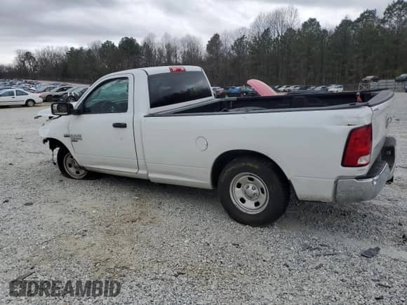 2020 Ram 1500 Tradesman z VIN 3C6JR6DT3LG194550, wystawiony jako Copart lot #47603555 z przebiegiem 77 887 mil mil oraz Szkoda całkowita • Salvage title. Historia ofert i sprzedaży dostępna na DreamBid. Obrazek 2.