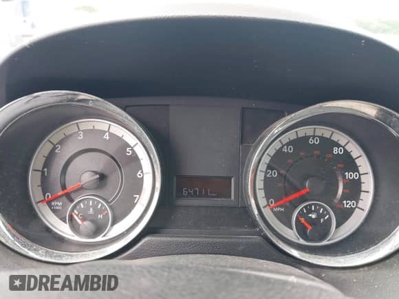 2012 Dodge Grand Caravan SE z VIN 2C4RDGBG8CR199033, wystawiony jako IAAI lot #43220256 z przebiegiem 64 711 mil mil oraz . Historia ofert i sprzedaży dostępna na DreamBid. Obrazek 7.