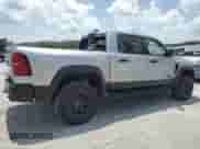 2025 Ram 1500 RHO z VIN 1C6SRFUP6SN661246, wystawiony jako Copart lot #65175565 z przebiegiem 11 289 mil mil oraz Szkoda całkowita • Salvage title. Historia ofert i sprzedaży dostępna na DreamBid. Obrazek 3.