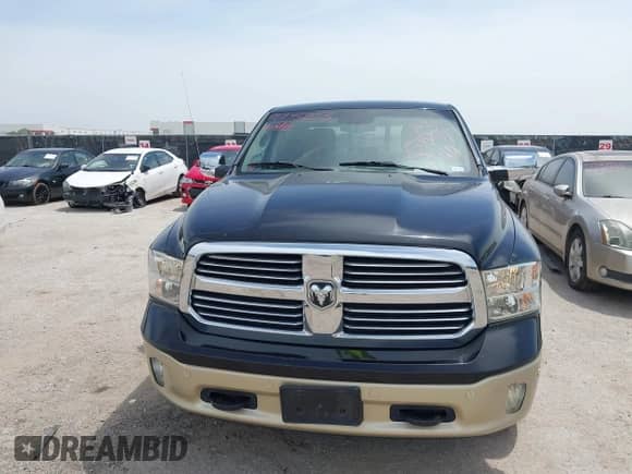 2016 Ram 1500 Longhorn Limited z VIN 1C6RR6PT4GS382913, wystawiony jako IAAI lot #42275203 z przebiegiem 166 904 mil mil oraz . Historia ofert i sprzedaży dostępna na DreamBid. Obrazek 6.