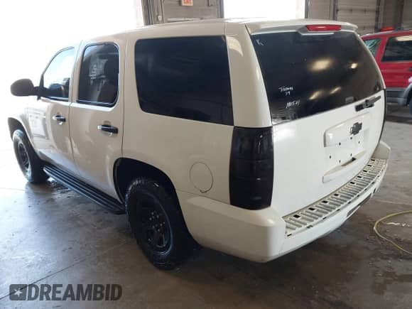 2014 Chevrolet Tahoe Commercial с VIN 1GNLC2E07ER188521, выставлен на аукционе IAAI как лот 42715650 с пробегом 194 028 миль миль и . История ставок и продаж доступна на DreamBid. Изображение 3.