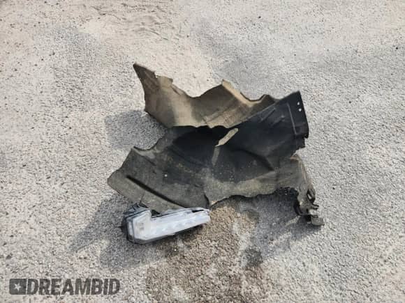 2016 Chevrolet Malibu LT с VIN 1G1ZF5SX5GF311744, выставлен на аукционе Copart как лот 63842665 с пробегом 185 327 миль миль и Списание • Salvage title. История ставок и продаж доступна на DreamBid. Изображение 12.