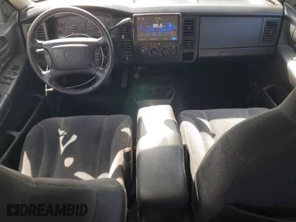 2003 Dodge Dakota Sport with VIN 1D7HG38N03S158272, listed as a Copart auction lot 52239655 with 259,687 mi miles and Salvage title. Bid and sale history available at DreamBid. Image 8.