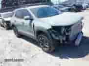 2025 Chevrolet Equinox FWD ACTIV с VIN 3GNAXKEG7SL173965, выставлен на аукционе IAAI как лот 42036714 с пробегом 1 670 миль миль и . История ставок и продаж доступна на DreamBid. Изображение 1.