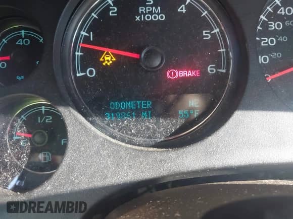 2009 GMC Sierra 1500 SLT with VIN 3GTEK33M59G204348, listed as a IAAI auction lot 43004676 with 319,861 mi miles and . Bid and sale history available at DreamBid. Image 15.