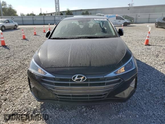 2019 Hyundai Elantra SEL z VIN KMHD84LF6KU781308, wystawiony jako Copart lot #82183135 z przebiegiem 92 460 mil mil oraz Szkoda całkowita • Salvage title. Historia ofert i sprzedaży dostępna na DreamBid. Obrazek 5.