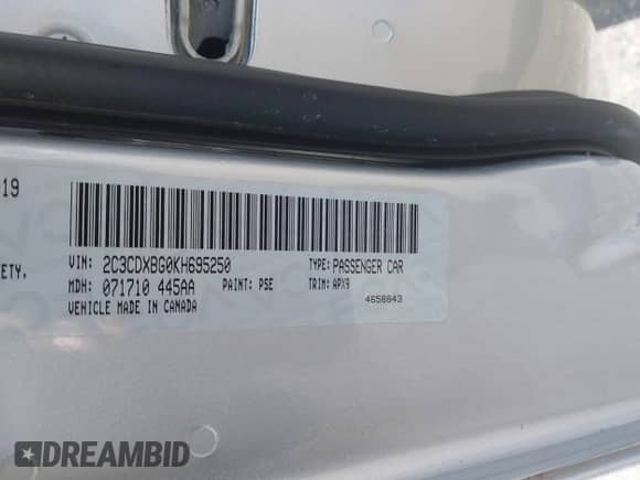 2019 Dodge Charger SXT with VIN 2C3CDXBG0KH695250, listed as a IAAI auction lot 43240697 with 120,324 mi miles and . Bid and sale history available at DreamBid. Image 9.