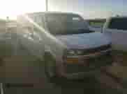 2017 Chevrolet Express Passenger LT z VIN 1GAZGPFG8H1255767, wystawiony jako Copart lot #74813274 z przebiegiem Nie podano mil oraz Nie do naprawy • Non repairable. Historia ofert i sprzedaży dostępna na DreamBid. Obrazek 4.