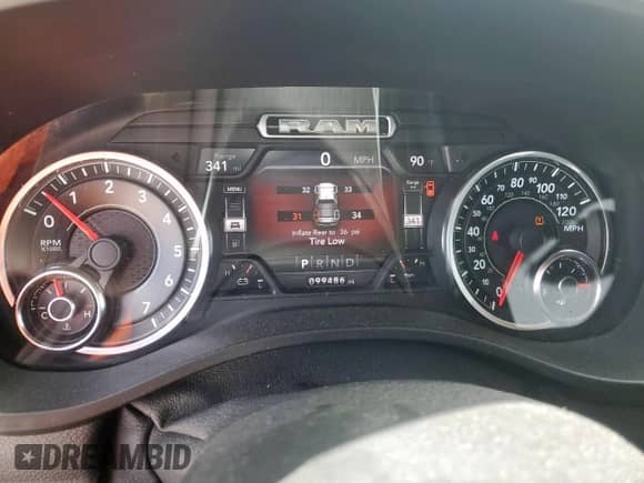 2021 Ram 1500 Laramie z VIN 1C6RREJT4MN711574, wystawiony jako Copart lot #61035445 z przebiegiem 99 486 mil mil oraz Szkoda całkowita • Salvage title. Historia ofert i sprzedaży dostępna na DreamBid. Obrazek 9.