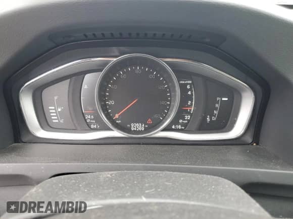 2017 Volvo S60 Inscription с VIN LYV402TK3HB195777, выставлен на аукционе Copart как лот 67831445 с пробегом 94 269 миль миль и Списание • Salvage title. История ставок и продаж доступна на DreamBid. Изображение 9.