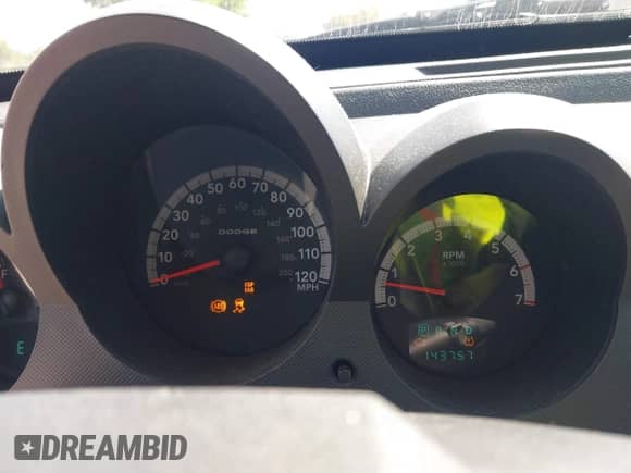 2008 Dodge Nitro SXT with VIN 1D8GU28K38W284609, listed as a IAAI auction lot 42988950 with 143,757 mi miles and . Bid and sale history available at DreamBid. Image 7.