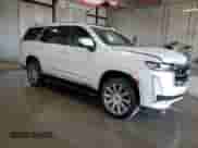 2021 Cadillac Escalade Premium Luxury Platinum с VIN 1GYS4DKL9MR443397, выставлен на аукционе Copart как лот 68123815 с пробегом 13 062 миль миль и Списание • Salvage title. История ставок и продаж доступна на DreamBid. Изображение 4.