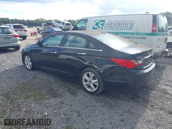 2011 Hyundai Sonata SE с VIN 5NPEC4AC1BH007848, выставлен на аукционе IAAI как лот 43401851 с пробегом 141 827 миль миль и . История ставок и продаж доступна на DreamBid. Изображение 3.