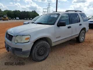 2006 Ford Explorer XLS with VIN 1FMEU72E06UB03315, listed as a Copart auction lot 55538205 with 172,918 mi miles and Salvage title. Bid and sale history available at DreamBid. Image 1.