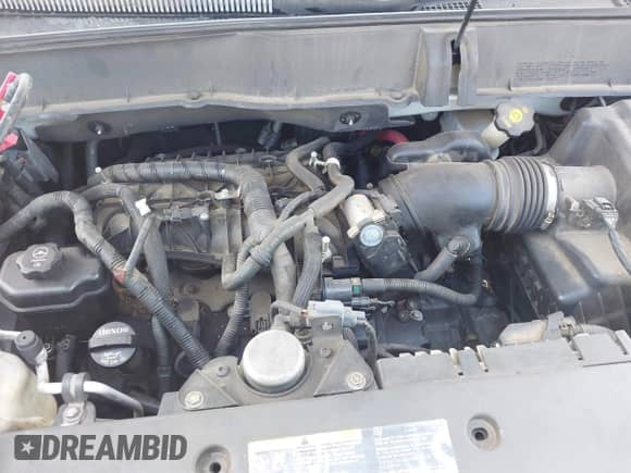 2013 Chevrolet Traverse LT z VIN 1GNKRGKD9DJ234250, wystawiony jako IAAI lot #42584700 z przebiegiem 197 535 mil mil oraz . Historia ofert i sprzedaży dostępna na DreamBid. Obrazek 10.