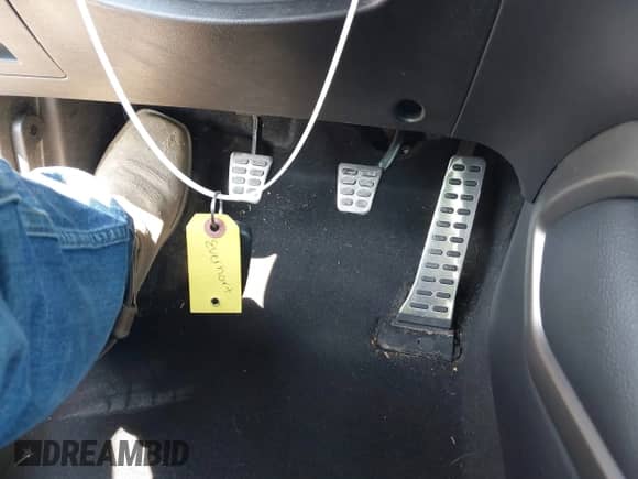 2013 Hyundai Veloster Turbo с VIN KMHTC6AE5DU174142, выставлен на аукционе IAAI как лот 42424749 с пробегом 69 744 миль миль и . История ставок и продаж доступна на DreamBid. Изображение 11.