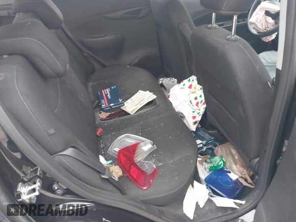2021 Chevrolet Spark 1LT с VIN KL8CD6SA3MC700957, выставлен на аукционе IAAI как лот 43011758 с пробегом 59 934 миль миль и . История ставок и продаж доступна на DreamBid. Изображение 8.
