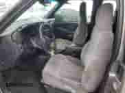 2000 Chevrolet S-10 LS with VIN 1GCCS19W5Y8229551, listed as a Copart auction lot 82489125 with 280,717 mi miles and Salvage title. Bid and sale history available at DreamBid. Image 7.