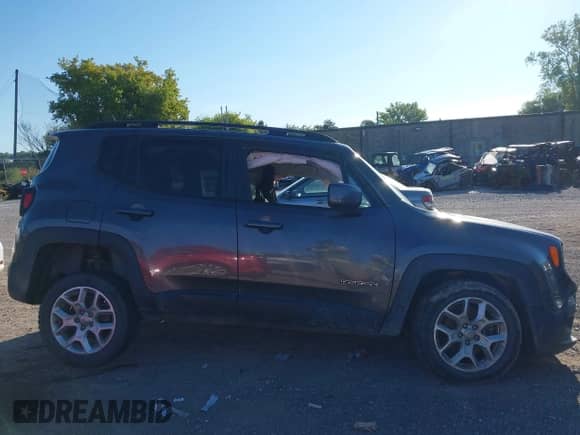 2017 Jeep Renegade Altitude with VIN ZACCJBBB8HPF06024, listed as a IAAI auction lot 43126200 with 72,525 mi miles and . Bid and sale history available at DreamBid. Image 14.