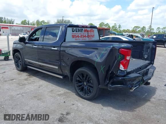 2022 Chevrolet Silverado 1500 High Country с VIN 2GCUDJED1N1513549, выставлен на аукционе IAAI как лот 42758456 с пробегом 66 337 миль миль и . История ставок и продаж доступна на DreamBid. Изображение 3.