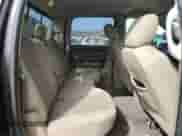 2010 Dodge 3500 Laramie z VIN 3D73Y4CL5AG147730, wystawiony jako Copart lot #49767775 z przebiegiem 300 746 mil mil oraz Szkoda całkowita • Salvage title. Historia ofert i sprzedaży dostępna na DreamBid. Obrazek 10.