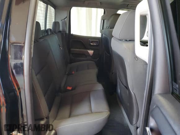 2015 Chevrolet Silverado 1500 LT z VIN 1GCVKREC3FZ379958, wystawiony jako Copart lot #69263155 z przebiegiem 84 522 mil mil oraz Szkoda całkowita • Salvage title. Historia ofert i sprzedaży dostępna na DreamBid. Obrazek 10.