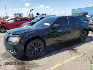 2014 Chrysler 300 S with VIN 2C3CCAGT8EH331457, listed as a Copart auction lot 71544925 with 166,654 mi miles and Clean title. Bid and sale history available at DreamBid. Image 1.
