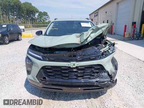 2025 Chevrolet Trax ACTIV z VIN KL77LKEP8SC098491, wystawiony jako IAAI lot #43233516 z przebiegiem 4 370 mil mil oraz . Historia ofert i sprzedaży dostępna na DreamBid. Obrazek 12.