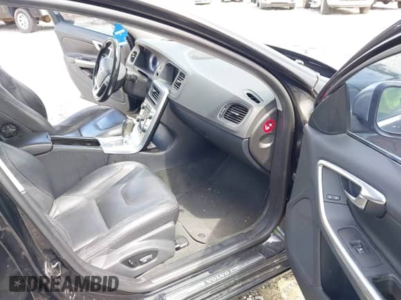 2012 Volvo S60 T6 с VIN YV1902FH5C2105927, выставлен на аукционе IAAI как лот 42721031 с пробегом 89 364 миль миль и . История ставок и продаж доступна на DreamBid. Изображение 5.