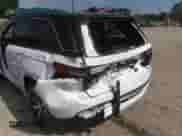 2022 Jeep Grand Cherokee Summit Reserve z VIN 1C4RJHEG8N8588988, wystawiony jako IAAI lot #42059989 z przebiegiem 51 699 mil mil oraz . Historia ofert i sprzedaży dostępna na DreamBid. Obrazek 6.