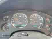 2010 GMC Sierra 1500 SLT с VIN 3GTRKWE29AG160857, выставлен на аукционе Copart как лот 86717105 с пробегом 142 524 миль миль и Списание • Salvage title. История ставок и продаж доступна на DreamBid. Изображение 9.