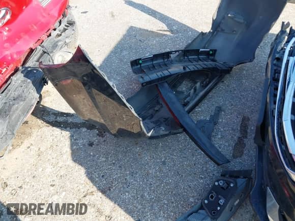 2013 Honda Accord LX-S with VIN 1HGCT1A3XDA016873, listed as a IAAI auction lot 43093526 with 117,325 mi miles and . Bid and sale history available at DreamBid. Image 12.