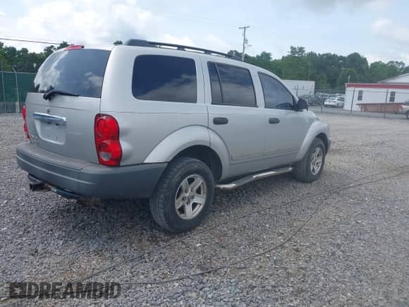 2004 Dodge Durango SLT with VIN 1D4HB48N74F101174, listed as a IAAI auction lot 42796669 with 166,797 mi miles and . Bid and sale history available at DreamBid. Image 4.