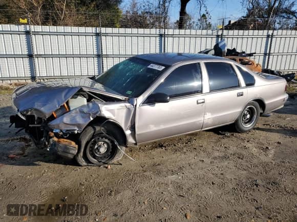 1996 Chevrolet Caprice 1SA Special Value с VIN 1G1BL52W4TR157070, выставлен на аукционе Copart как лот 44377765 с пробегом Не указан миль и Списание • Salvage title. История ставок и продаж доступна на DreamBid. Изображение 1.
