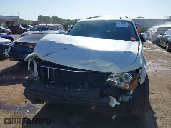 2010 Chevrolet Tahoe LTZ z VIN 1GNUCCE04AR277838, wystawiony jako IAAI lot #42854131 z przebiegiem 161 680 mil mil oraz . Historia ofert i sprzedaży dostępna na DreamBid. Obrazek 12.